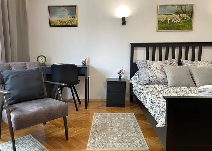 Boulevard 63 Apartment - Na 200 Metara Od Bele Parking Zone